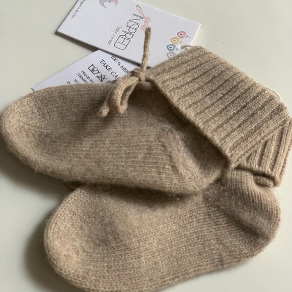 Pure merino wool socks for baby boy. Warm knitting. 1 pair. Brown. 0-12m (12 cm) - Picture 3 of 9